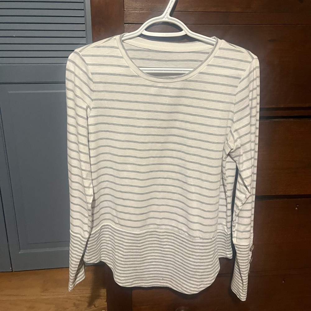 Women top